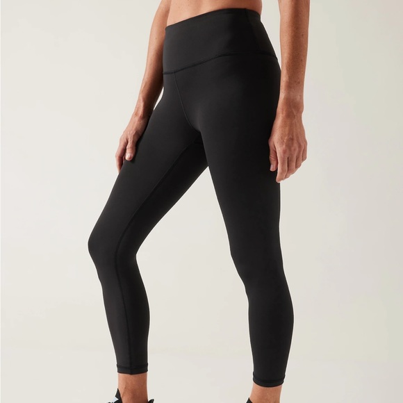 Athleta elation 7/8 leggings - NWT - Picture 2 of 4